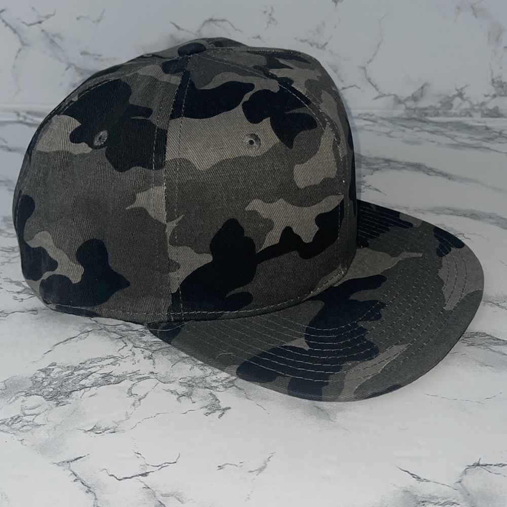 Gray camo SnapBack hat